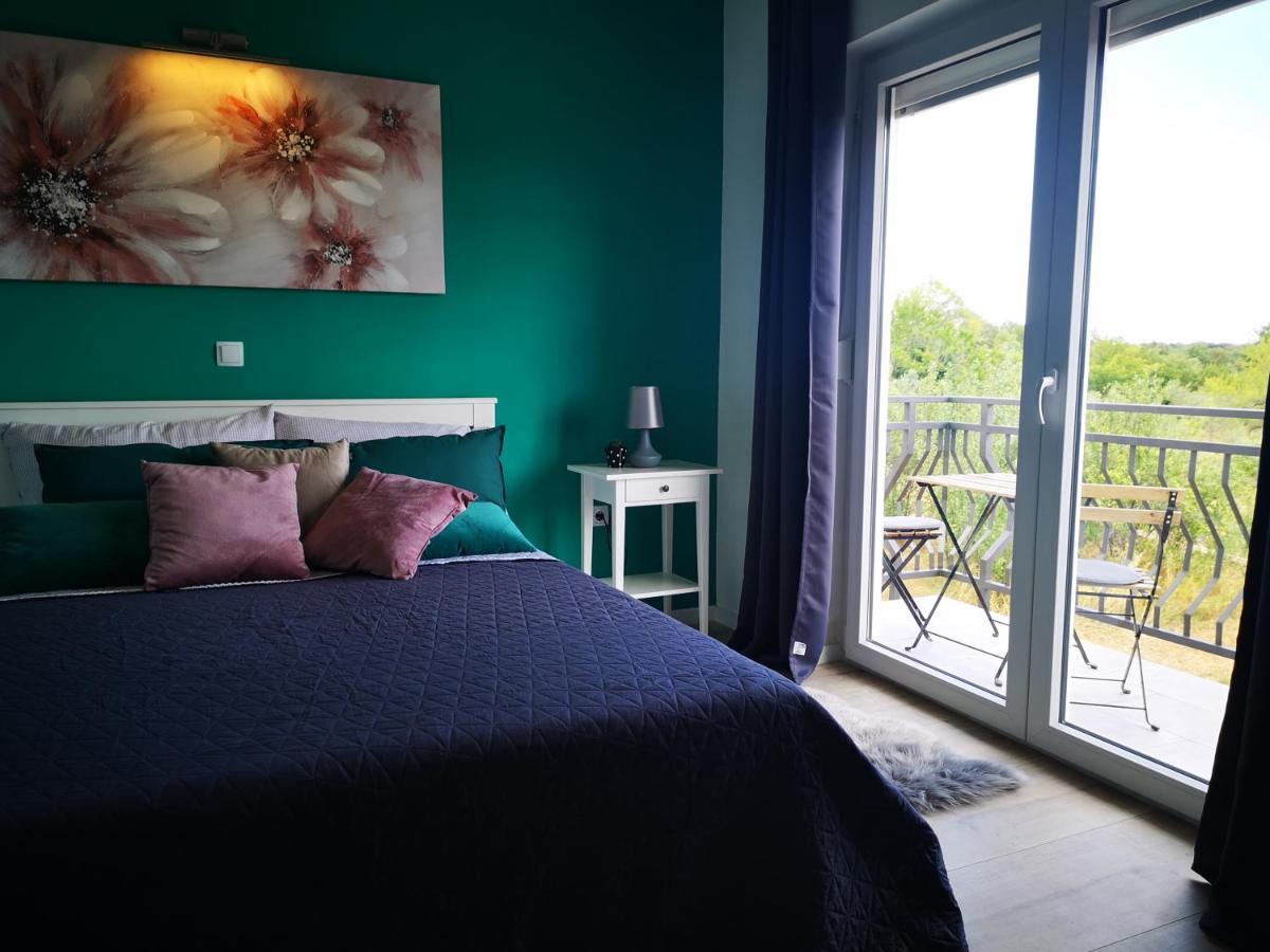 Apartment Sunrise, Coastal Istra, Pula Duga Uvala Pavicini 외부 사진