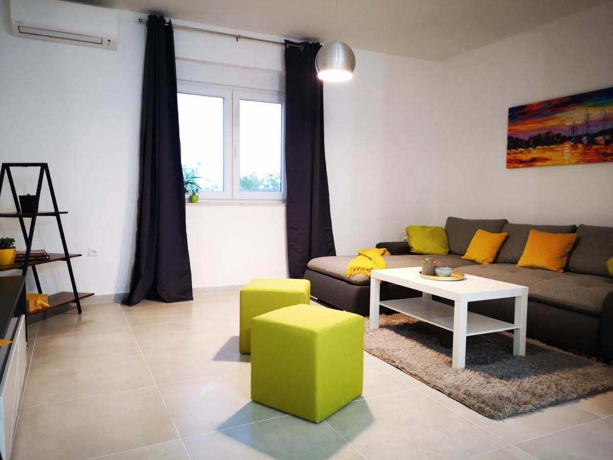 Apartment Sunrise, Coastal Istra, Pula Duga Uvala Pavicini 외부 사진