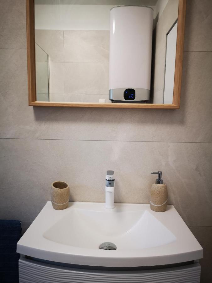 Apartment Sunrise, Coastal Istra, Pula Duga Uvala Pavicini 외부 사진
