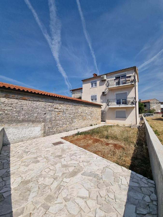 Apartment Sunrise, Coastal Istra, Pula Duga Uvala Pavicini 외부 사진